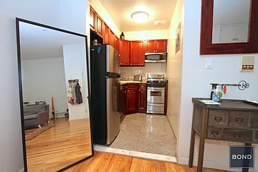 Rented by Bond New York