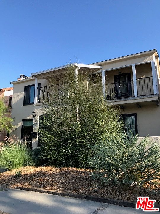 1st image of 2816 W 43rd Pl