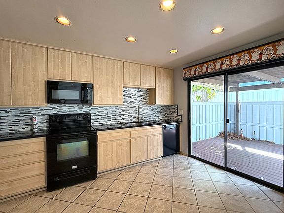 3rd image of 3210 Caminito Ameca