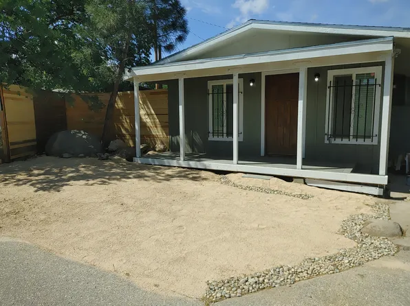 304 Shady Oak Ln, Wofford Heights, CA 93285