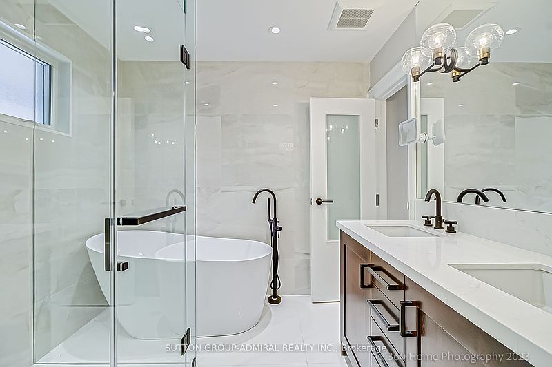 Toronto House for rent - 3 Bedrooms — photo 32