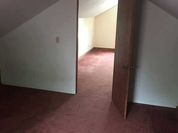 2nd image of 28 Overlook St
