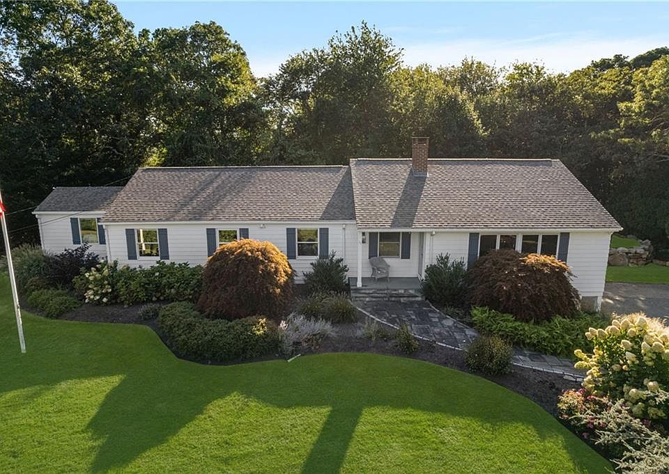 1st image of 251 Succotash Rd
