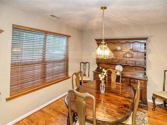 5th image of 4584 Village Park Dr E