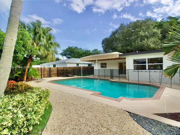 5401 Pierce St, Hollywood, FL 33021