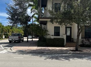 5251 NW 84th Ave, Doral, FL 33166