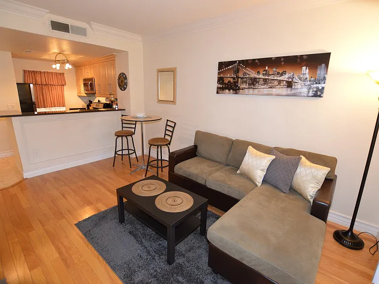 230 E Flamingo Rd #210 — Photo 2
