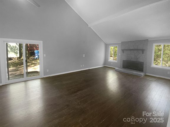 3rd image of 8000 Briardale Dr