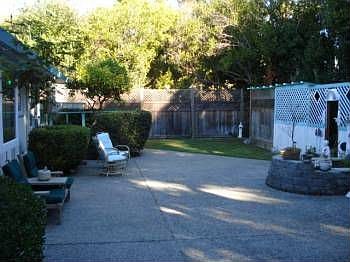 2nd image of 3434 Alameda De Las Pulgas