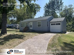 10386 Ashbrook Dr, Saint Louis, MO 63137