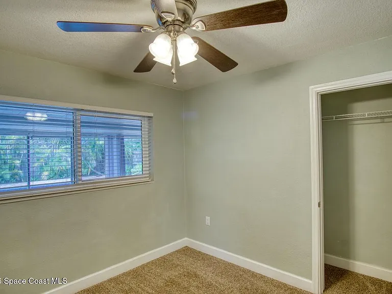 341 W Arlington St — Photo 12