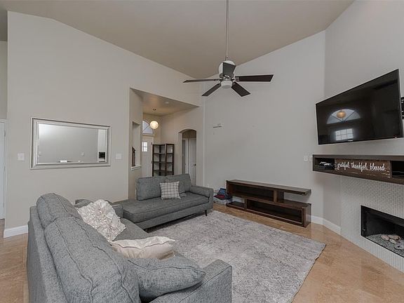4th image of 4113 Claymore Ln