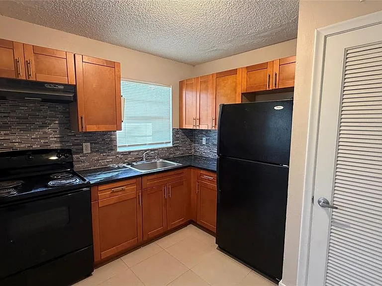 5180 NE 6th Ave #602 — Photo 7