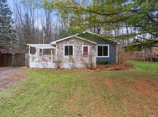 4161 W Allen Rd, Howell, MI 48855