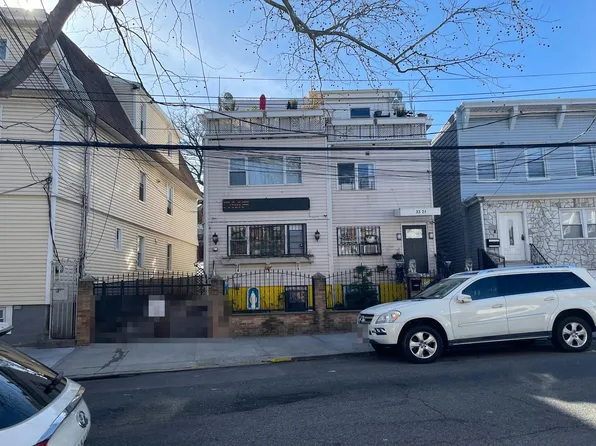 3324 109th St, Corona, NY 11368