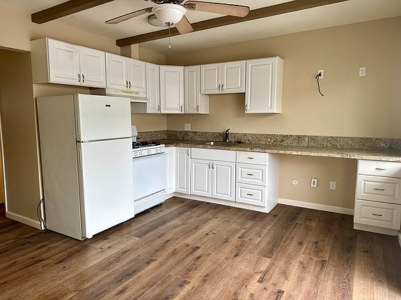 Kitchen/dining area