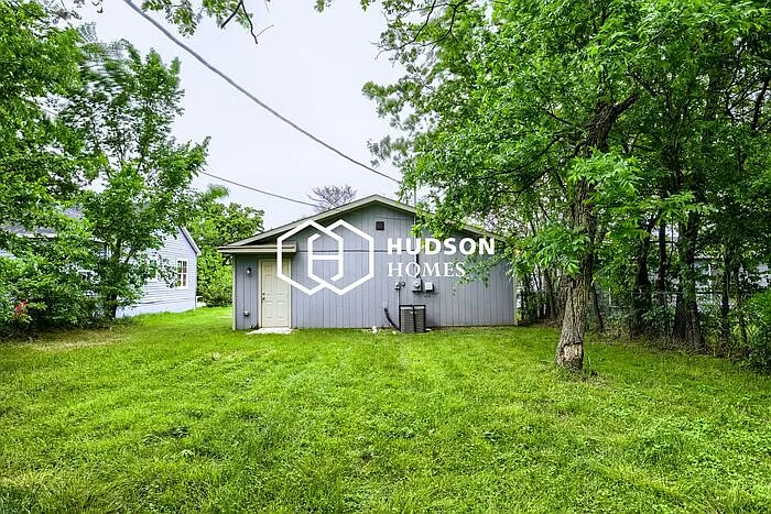 1120 W Owings St — Photo 12