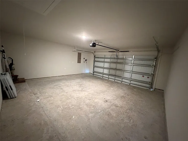 16603 Villa Del Luna Ln — Photo 18