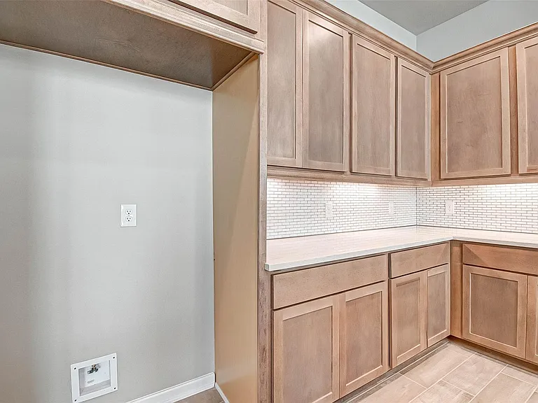 315 N Spotted Fern Dr — Photo 16