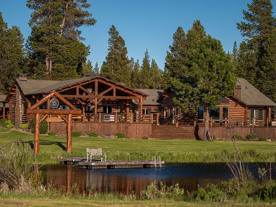 13th image of this home