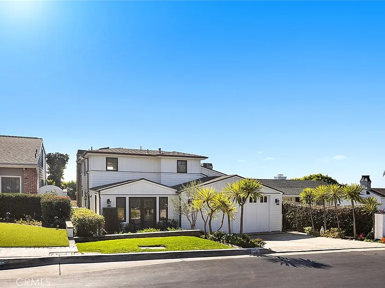 26 S Portola — Photo 28