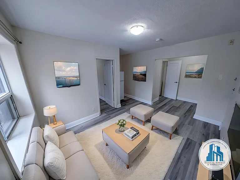 22 Robina Ave — Photo 2