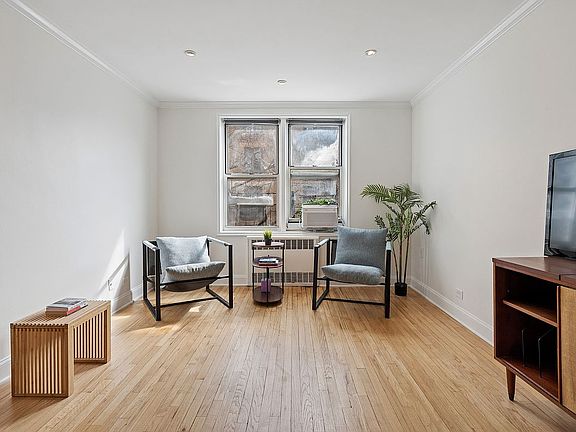 4th image of 340 Haven Ave APT 3A