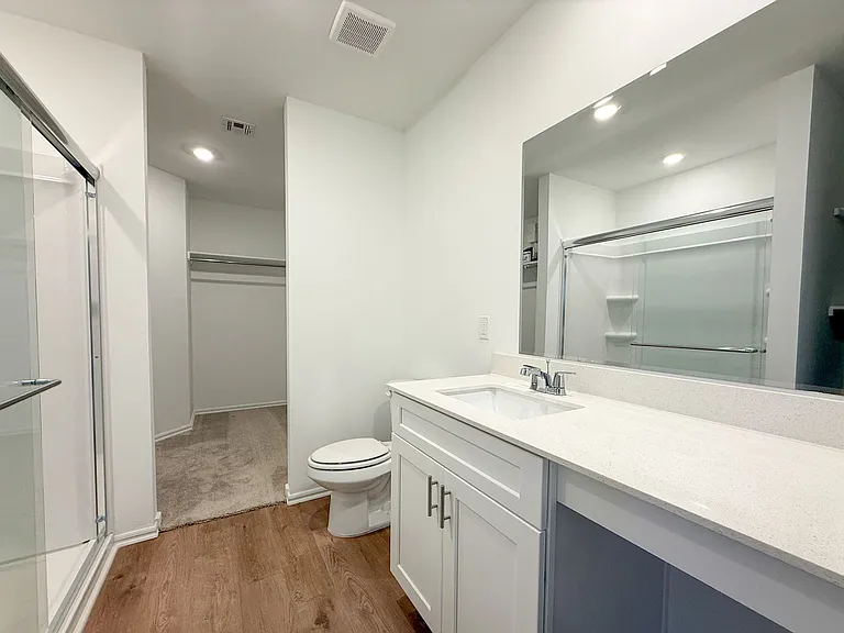 16301 Harvester Dr — Photo 16