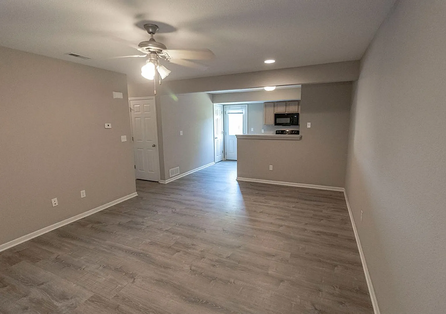 Large duplex in Vanderveen — Photo 3