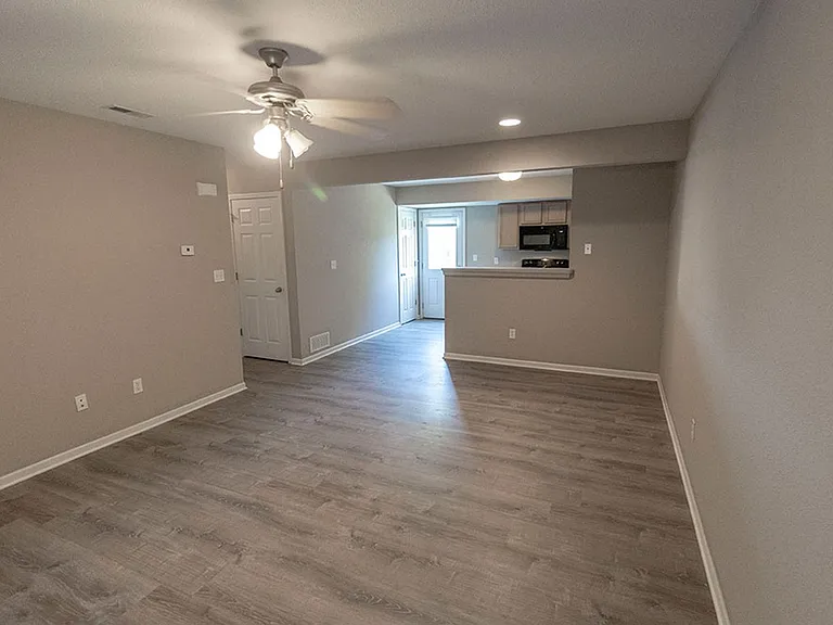 4001 Snowy Owl Dr — Photo 3