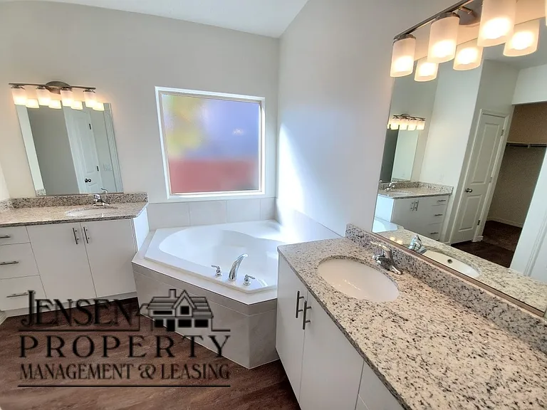 3294 E Tanoak Dr — Photo 11