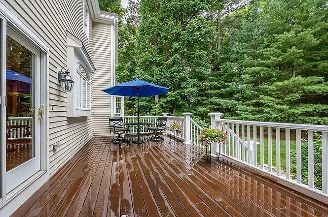 33 Nutmeg Ln — Photo 4