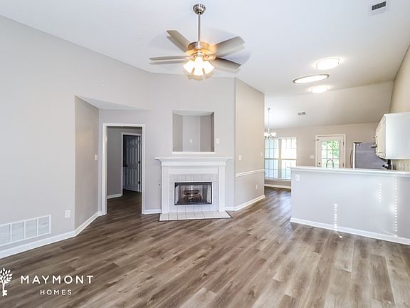 4th image of 7332 Pecan Meadow Dr W