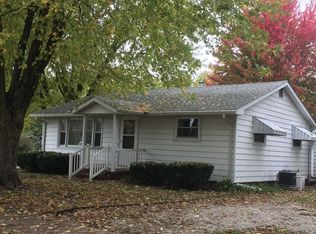 336 W Walnut St, Sheffield, IL 61361