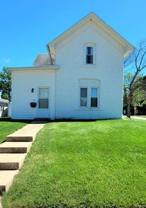 126 W Walnut St, Flora, IN, 46929