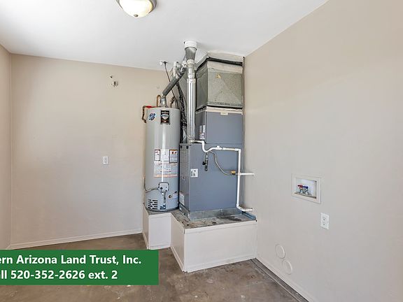 5th image of 1935 W Banks Grove Pl