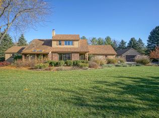 W331N5948 Cedar Bay Dr, Nashotah, WI 53058