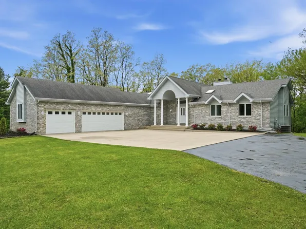 502 W 100 N, Valparaiso, IN 46385