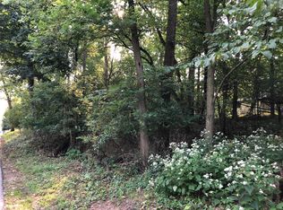 N23W28866 Louis Ave, Pewaukee, WI 53072