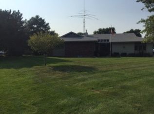 2120 Sherwood Rd, Grand Island, NE 68803