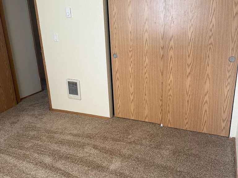Greenwood Park Apartments — Photo 26