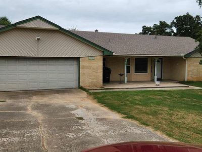 (Undisclosed Address), Harrah, OK, 73045