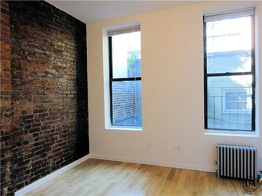 Rented by DSA Realty | media 52