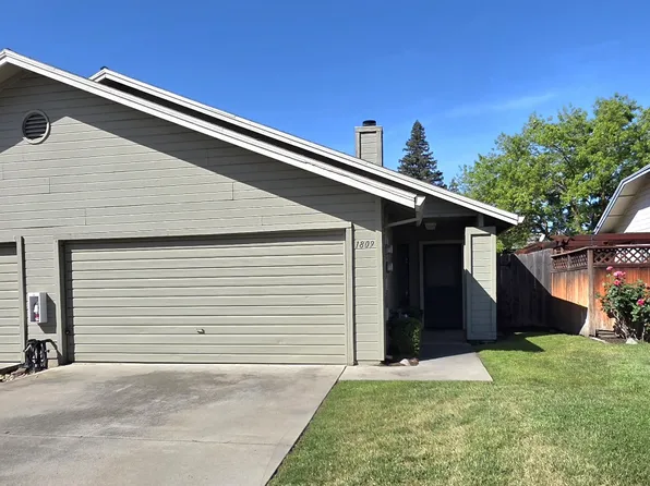 1809 S Mills Ave, Lodi, CA 95242