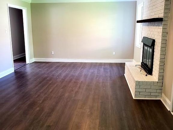 4th image of 4501 Ventura Dr