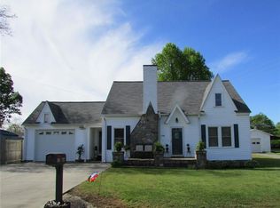 1206 Forest Acres Cir, Pleasant Garden, NC 27313