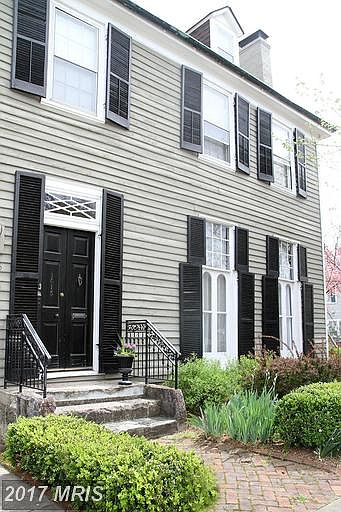 1st image of 1015 Prince Edward St