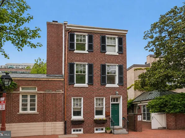 605 Pine St, Philadelphia, PA 19106