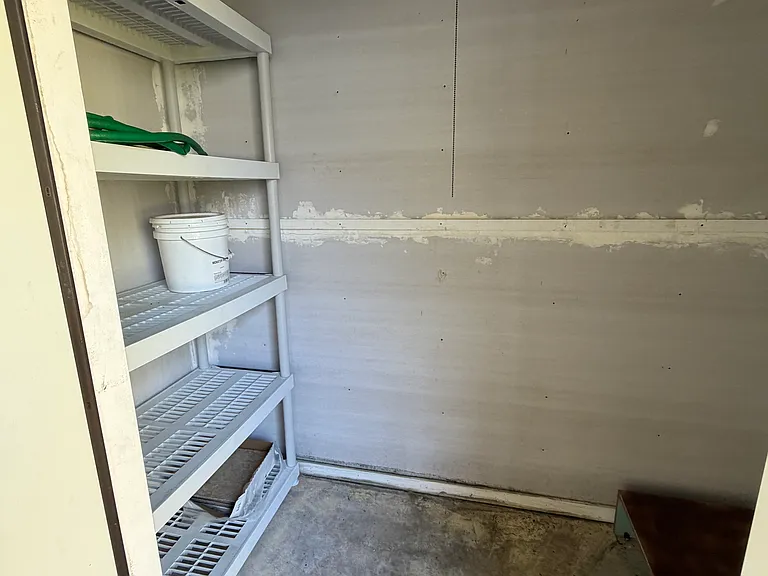 2 Court Dr #2 — Photo 24