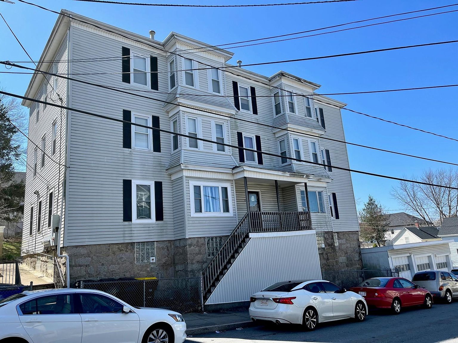 233 Division St APT 2E, Fall River, MA 02721 Zillow